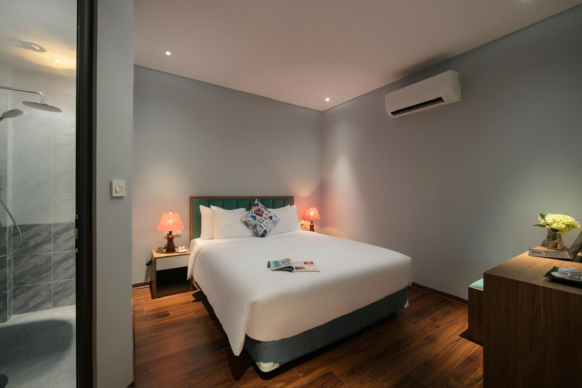 Lakeview Backpackers Hostel & Rooftop Bar Hanoi Exterior foto