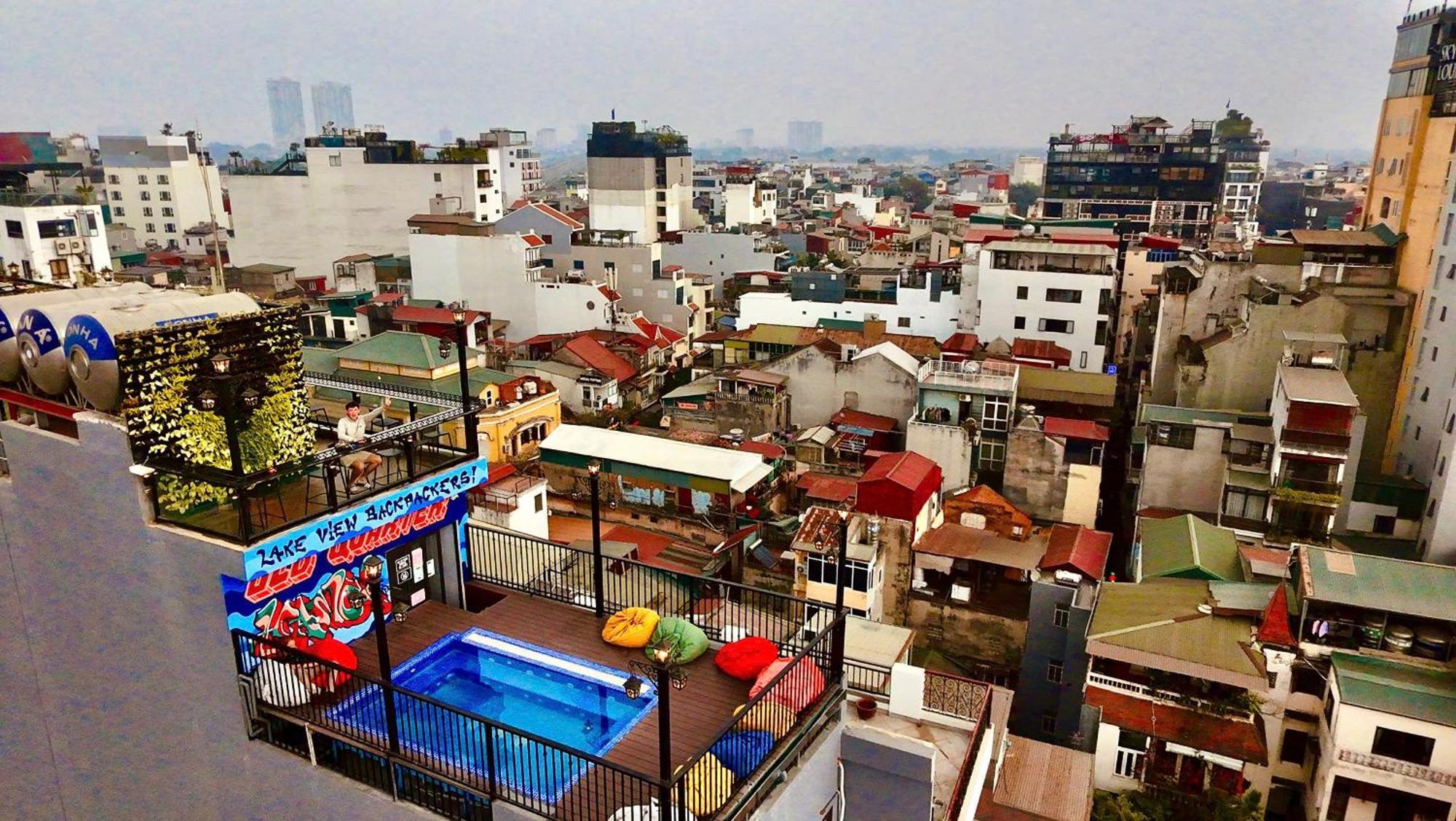 Lakeview Backpackers Hostel & Rooftop Bar Hanoi Exterior foto